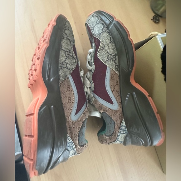 Gucci Rython Sneakers - Picture 5 of 5